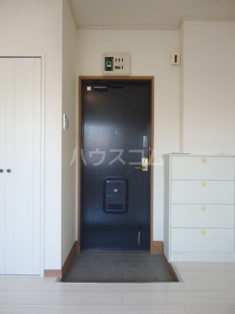 5/18 玄関