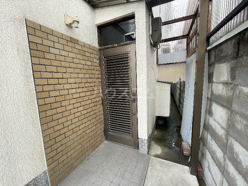 2/6 エントランス