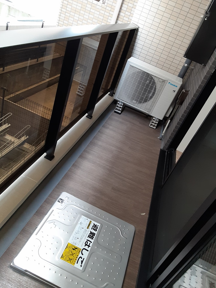 21/30 バルコニー