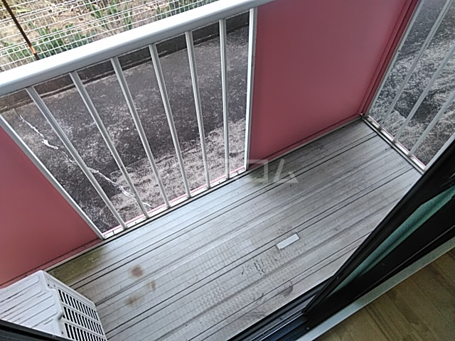 21/28 バルコニー