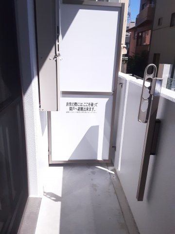 16/25 バルコニー