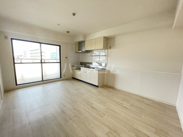 2/30 リビング/ダイニング