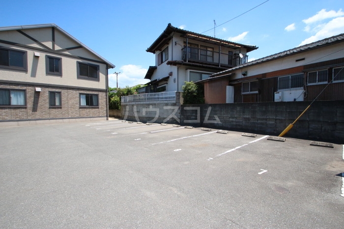 19/20 駐車場