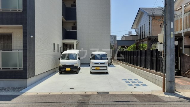 29/30 駐車場