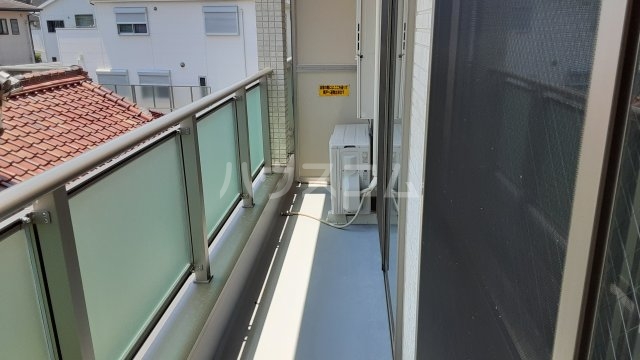 20/30 バルコニー
