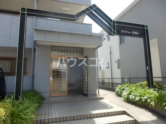 19/21 エントランス