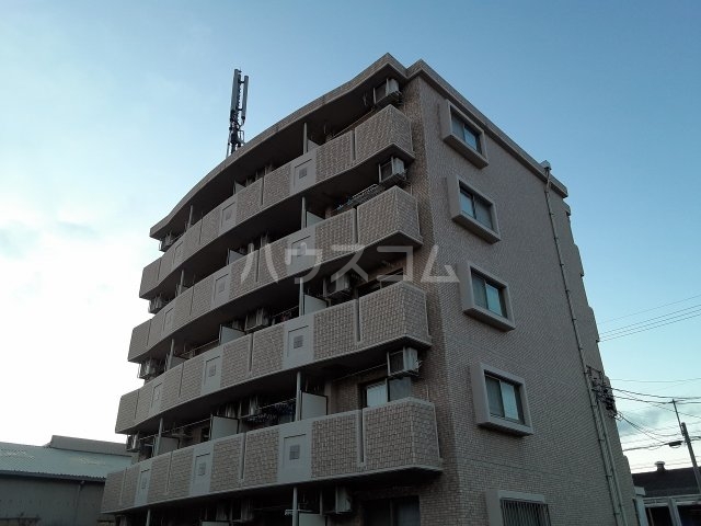 2/30 外観