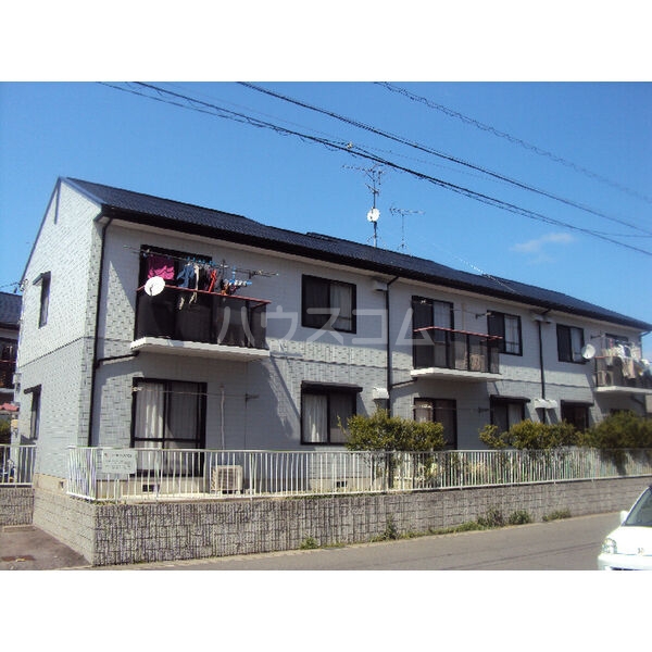 17/26 エントランス