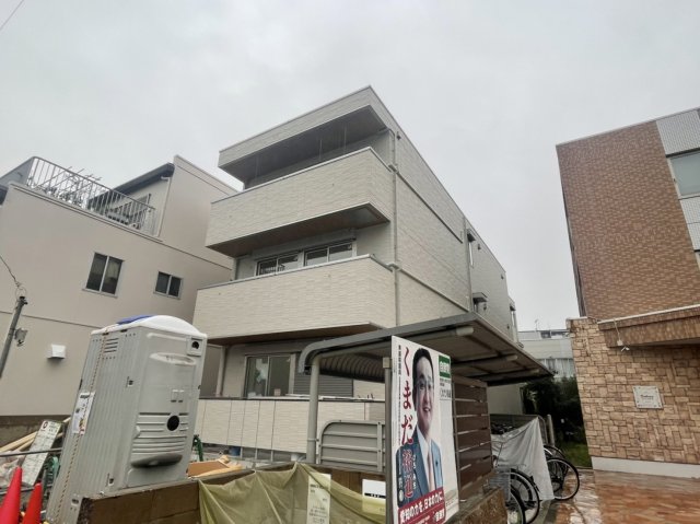 2/4 外観