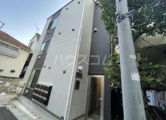 29/30 エントランス