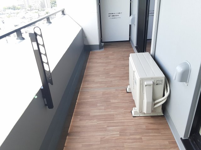 18/30 バルコニー