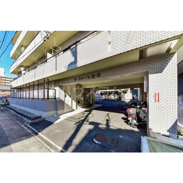 15/25 エントランス