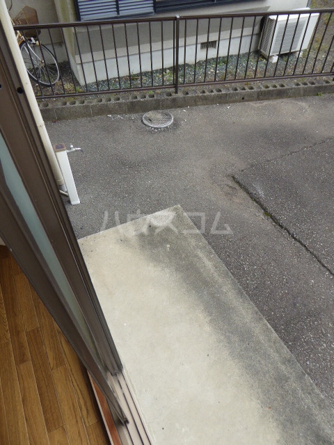 11/12 バルコニー