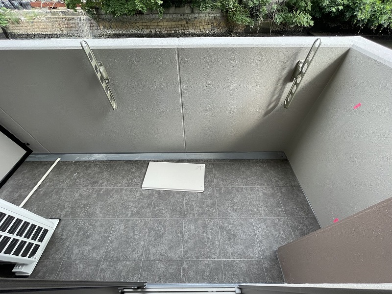 17/27 バルコニー