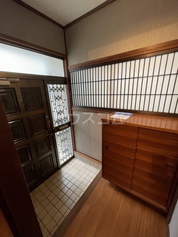 14/30 玄関