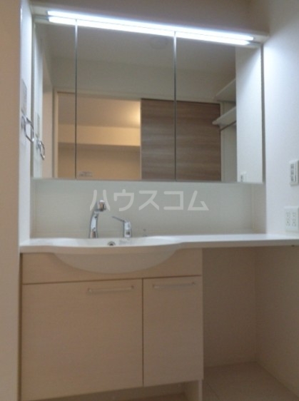 17/30 洗面