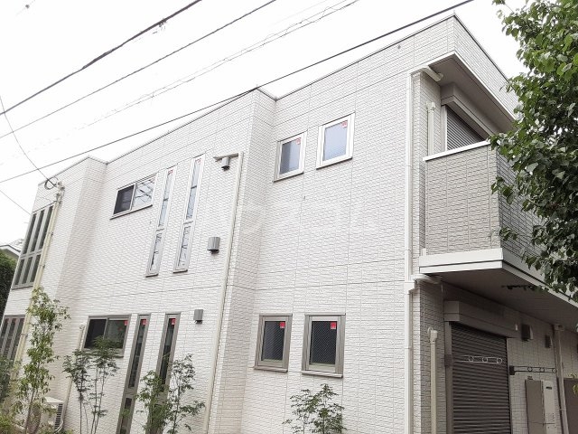 2/30 外観