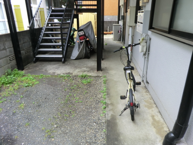 17/27 エントランス