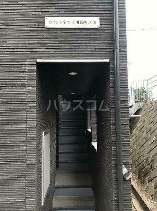 15/25 エントランス