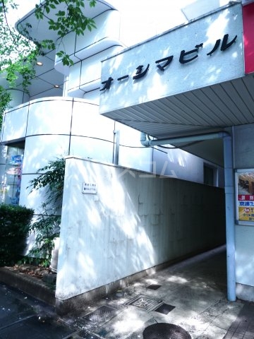 22/30 エントランス