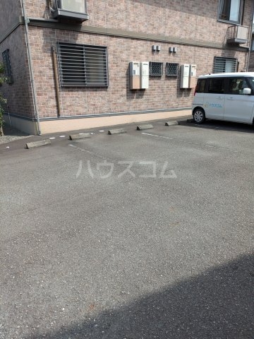 18/19 駐車場