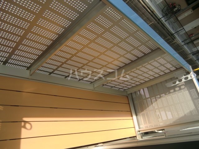 19/23 バルコニー