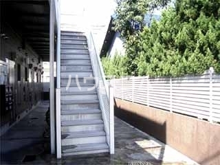 15/20 エントランス