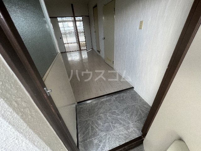 13/30 玄関