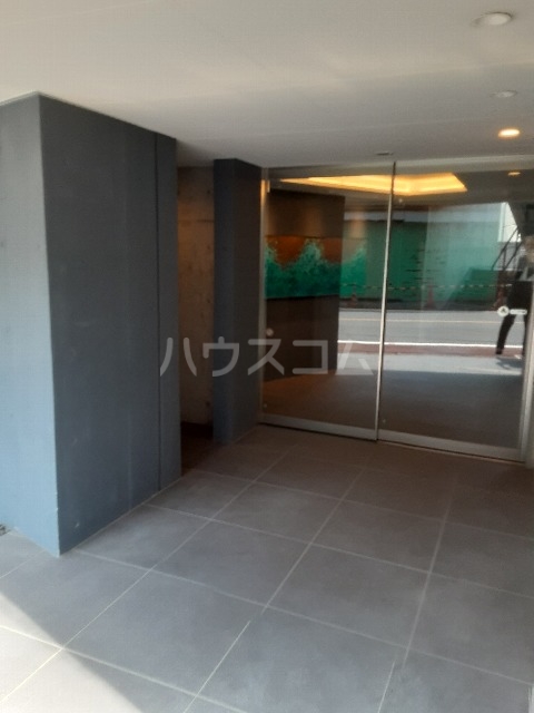 29/30 エントランス