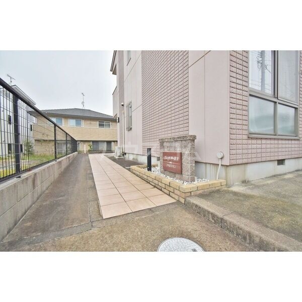 18/26 駐車場