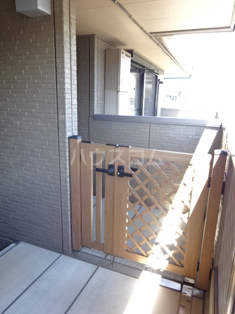 19/21 エントランス