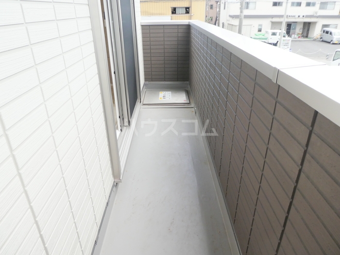 21/30 バルコニー