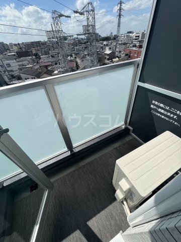 19/30 バルコニー