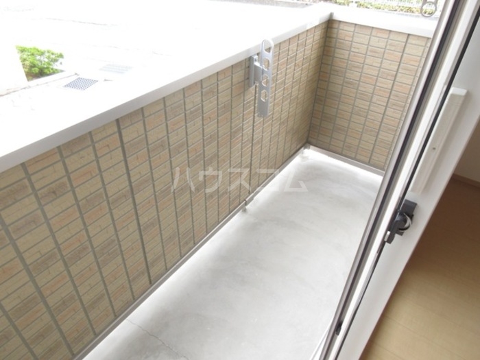 18/26 バルコニー