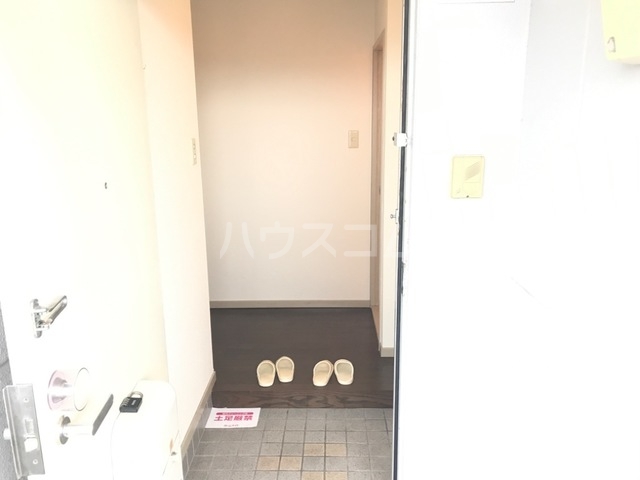 13/30 玄関