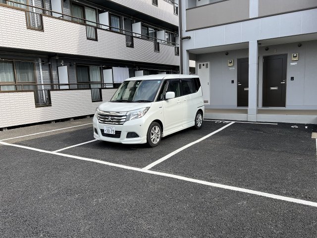 24/30 駐車場