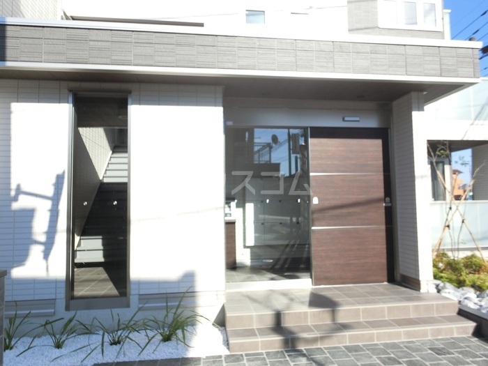 2/6 エントランス