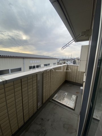 20/28 バルコニー