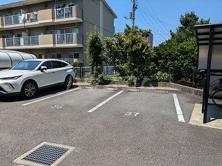 24/30 駐車場