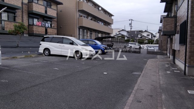29/30 駐車場