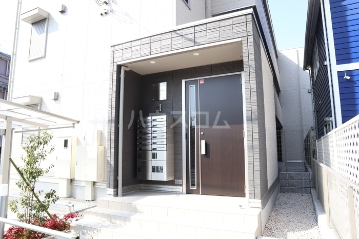 20/25 エントランス