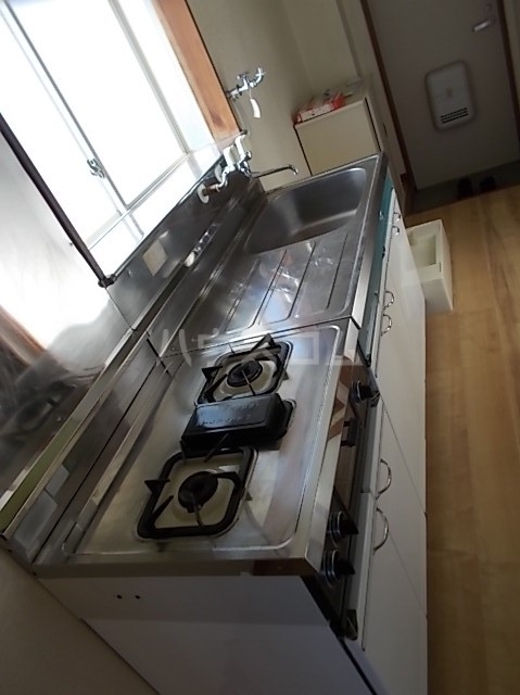 15/28 キッチン