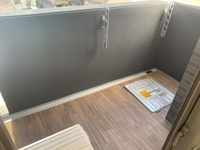 19/30 バルコニー