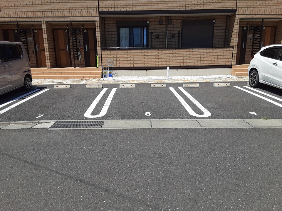 20/28 駐車場
