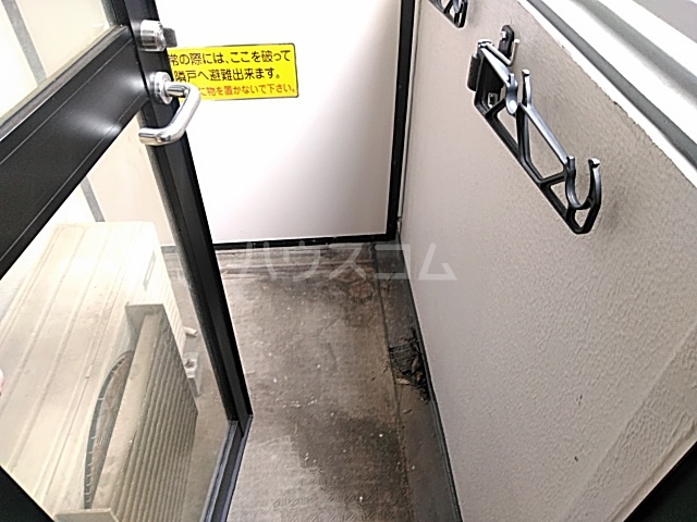 13/29 バルコニー