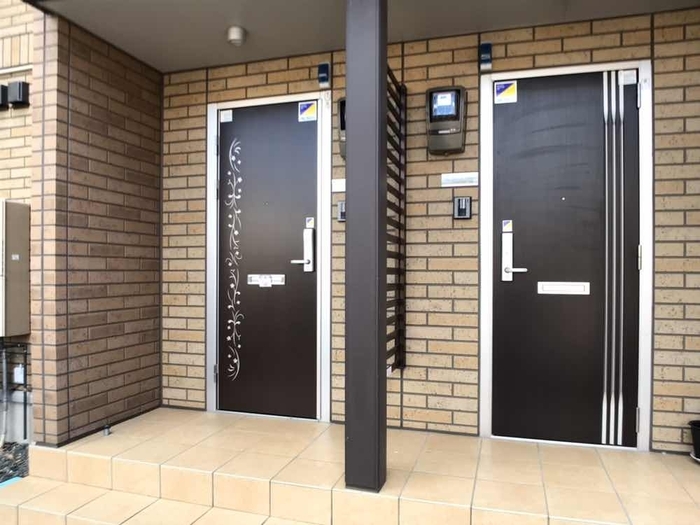 18/21 エントランス