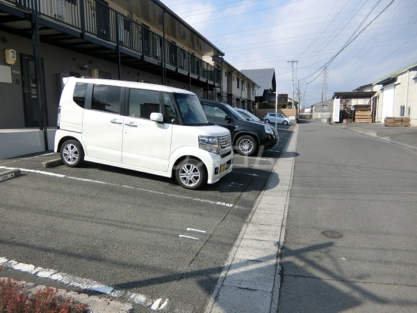 20/22 駐車場