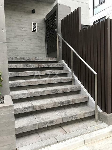 19/21 エントランス