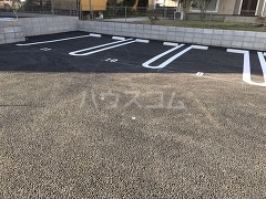 27/29 駐車場