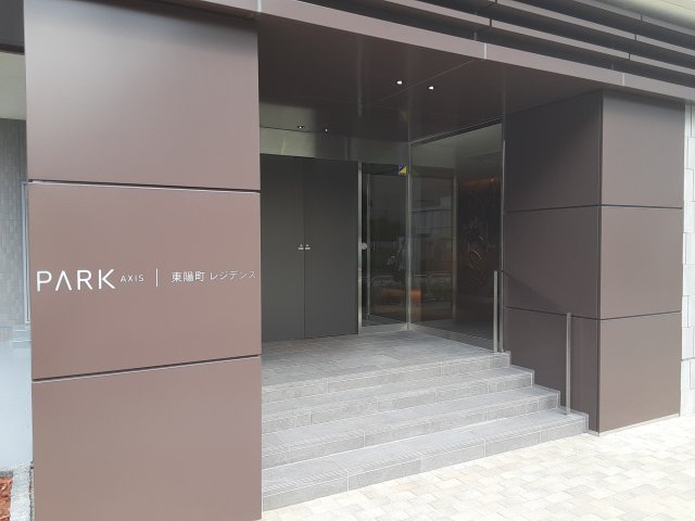 22/29 エントランス